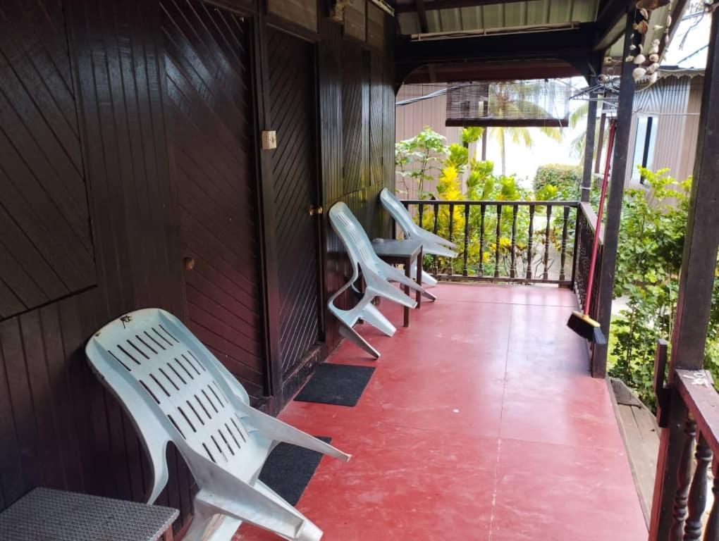 Abc Chalet Tioman Kampong Ayer Batang ภายนอก รูปภาพ
