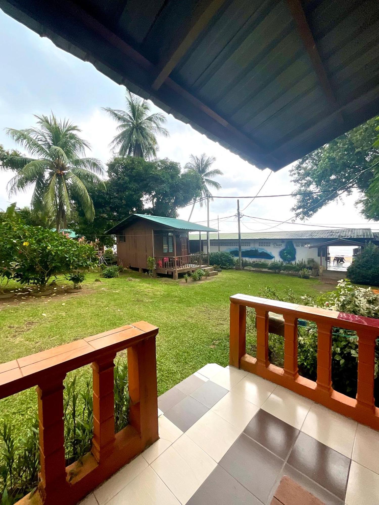 Abc Chalet Tioman Kampong Ayer Batang ภายนอก รูปภาพ